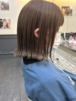 ヒート バイ アンカットラウンジ 渋谷(HEAT by UNCUT&LOUNGE)&nbsp;切りっぱなしボブ/ダブルカラー/ケアブリーチ/［渋谷］