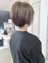 キャアリー(Caary)&nbsp;福山市美容室Caary丸みショートボブ秋ショート艶イルミナカラー