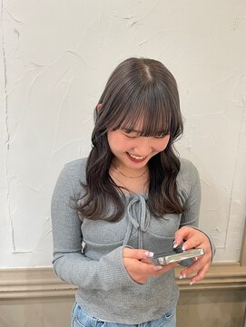 ヴィヴェンテ(VIVENTE.) greige