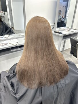 ペレ 栄店(PELE) イメチェン/ホワイトブロンド/外ハネボブ/美髪/栄