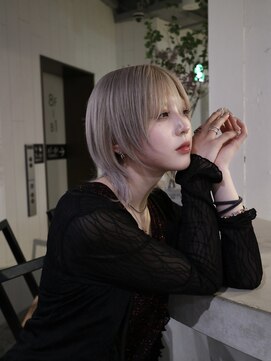 アマトウキョウ アユンチェ(AMA TOKYO×AYUNCHE) ハイトーンボブウルフ