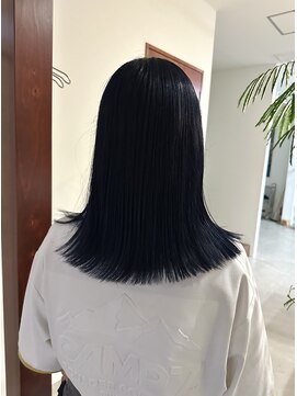 デン(den) 深めネイビー