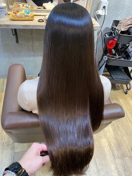 ロダット 横浜(LODAT by little) つやさらストレート・縮毛矯正・髪質改善【LODAT横浜】