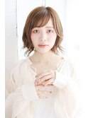 ふんわりバルーンボブスタイル