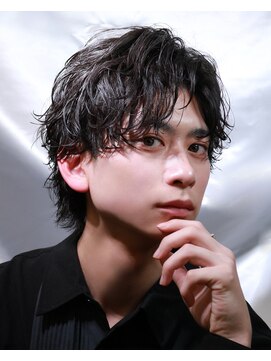 アイトーキョー 池袋(AI TOKYO) センターパート波巻きシャドウパーマ/池袋/池袋駅/メンズヘア