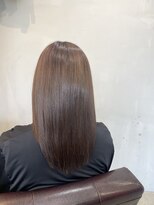 リレーション(Relation) ミディアムレイヤー×柔らかミルクティーベージュココアブラウン