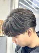 オーバル ジングウマエ(OVARL jingumae) フェザーパーマセンターパート