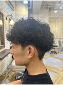 〈キシタクヘアー〉スパイラル・プードルパーマ×メンズカット