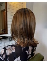 ザセントラル トヨス(THE CENTRAL)&nbsp;ボブ外ハネボブくびれボブ大人ミディアムブリーチなしベージュ