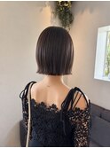 ナチュラル切りっぱなしボブ