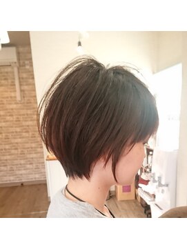 ミエル(miel) 【hair design miel】耳かけショート