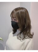 ミントベージュ