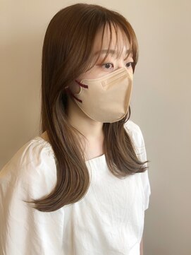 フィーカ(FIKA) 顔まわりくびれレイヤースタイル