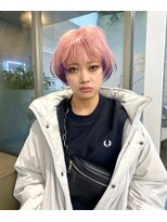 レコ 渋谷(LECO)&nbsp;ペールピンク×パープルのデザインショート