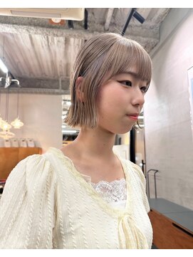 ニール シトロン 名古屋 伏見 丸の内(NEELU citron) 【Neelu_misa】ホワイトベージュ