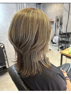 ウルバイエスコート 橋本(Uru by Escort) 【白髪ぼかし×TOKIOトリートメント】