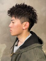 ディスイズバーバーサード(THIS IS BARBER 3rd)&nbsp;ツイスパ　スパイキーショート　刈り上げツーブロック