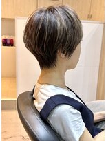 ヨファ ヘアー(YOFA hair)&nbsp;似合わせカット　マッシュショート