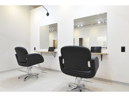 アグ ヘアー ザック 桜並木店(Agu hair zaccu)の写真