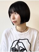 【モリオ松戸　石山】黒髪コンパクトボブミニボブ前髪あり耳掛け