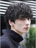 フィフス 天神大名(fifth)&nbsp;天神大名メンズパーマシャドウパーマシースルーマッシュウルフ