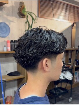 メゾンフォーメン 心斎橋店(Maison for men) ニュアンスパーマ/毛流れセンターパート/似合わせ