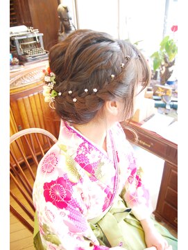 ベル(BELL) 卒業式・髪型・着付・ヘアスタイル【BELL用賀/桜新町】
