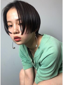 ヌーク(NUUK) ★NUUK★前下がりハンサムショート