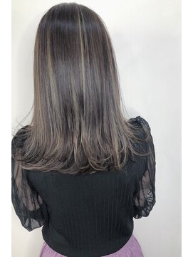 フロート 小阪店(float) グレージュ_マロンベージュ Aラインボブ かきあげ