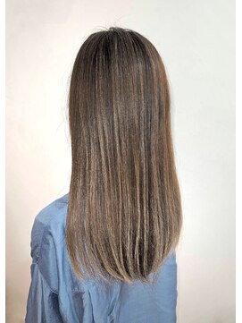 ツムグ 代官山 中目黒(TUMUGU) シアーカラー姫カットアッシュグレージュくびレイヤー