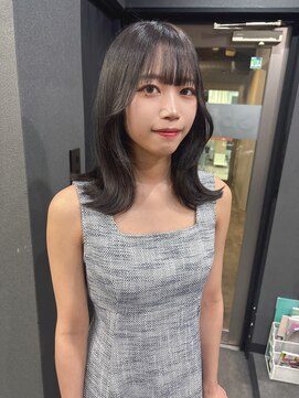 ボアップ(boappu) #ミディアム#くびれまき#コテ巻き#ダークアッシュ