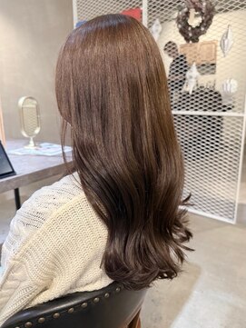 ヒース 姪浜(Heath) ショコラブラウン　透明感カラー　艶トリートメント　艶髪　艶感