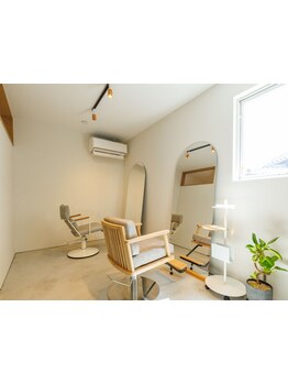 あなたの魅力を最大限に引き出す似合わせカット☆髪質やクセに合わせたカットで毎朝のスタイリングも簡単♪