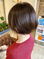 ヘアアンドメイクフリッシュ(HAIR&MAKE FRISCH)&nbsp;ショートボブ　７トーングレージュ　白髪染め