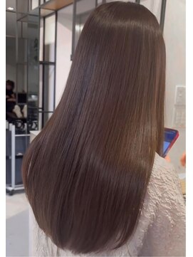 フィルムス 銀座(FILMS) イルミナカラー