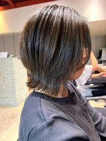 ナチュラル ヘアーデザイニング(Natural hair designing) 揺れる毛先にキュン♪レイヤーボブ×外ハネスタイル/グレージュ