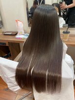 キュア 表参道(CURE)&nbsp;黒髪/グレージュカラー/ココアベージュ/ヘルシーロング[表参道]