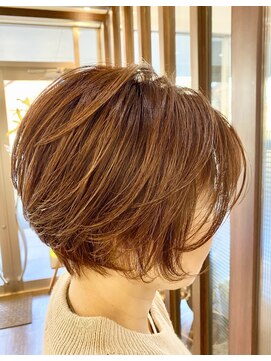 ビューティシモ 入間(Beautissimo) ゆるふわショートボブ