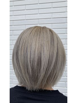 アトリエ ラブラドレッセンス(atelier labrado rescence) ショートボブ