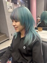 レイヤーカット冬カラーハイトーンブリーチカラーミルクティー