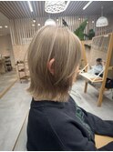 ベージュ ブリーチあり