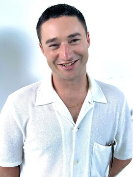 ジジバイワースホワイル(jiji by WORTH WHILE) 外国人風パーマウルフカルマパーマベリーショートダークアッシュ