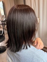 ハチ(hachi)&nbsp;透明感クールベージュ結べるボブミディアムスタイル