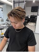 【2025年トレンドスタイル】フェザーショート