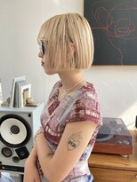 ネスト(NEST)&nbsp;《ブロンドボブ》ミニボブハイトーンカラーブロンドヘアブリーチ