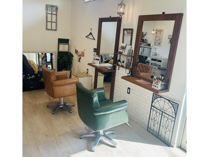 ガーランドヘアー(garland hair)の写真