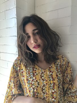 ラべリー 池袋(LOVELEY) アッシュベージュ　ヘアカラー　【池袋】