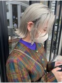 担当西田　ファイバープレックスブリーチスタイル