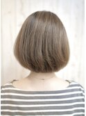 美髪ベージュボブ