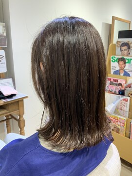 ユーネリー(U-NERY) ミディアムスタイル